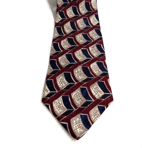 Men's Vintage 100% Silk Tie Checkered Abstract Motif by Cluett - Picture 6 of 14